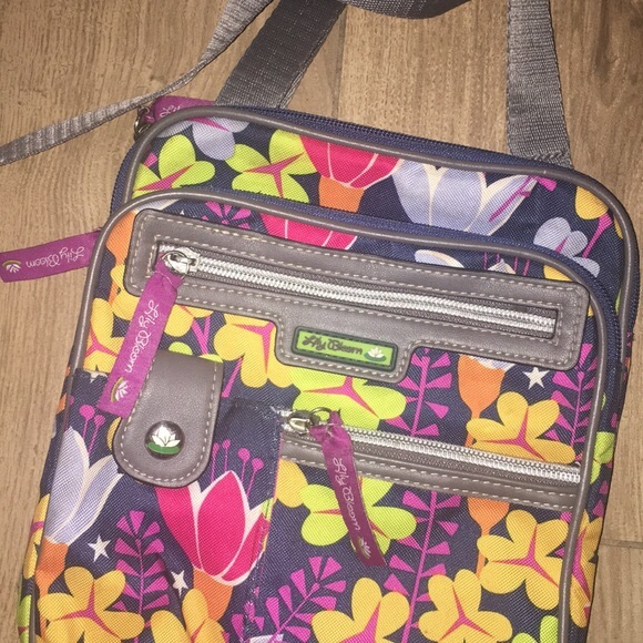 Lily Bloom Floral Crossbody Bag - Picture 2 of 4